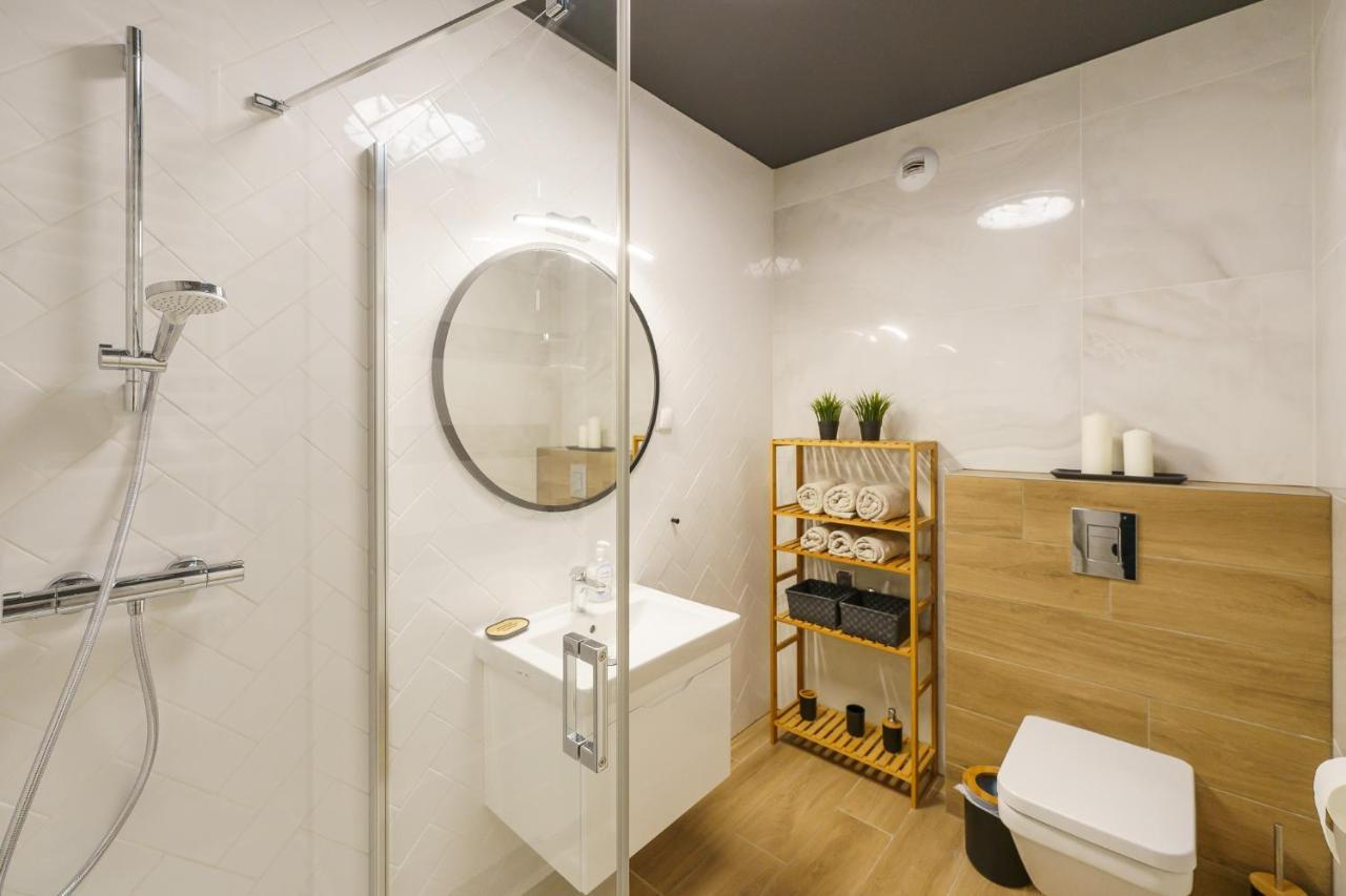Apartament Brisadelmar Z Bezplatnym Parkingiem Kolobrzeg Dış mekan fotoğraf