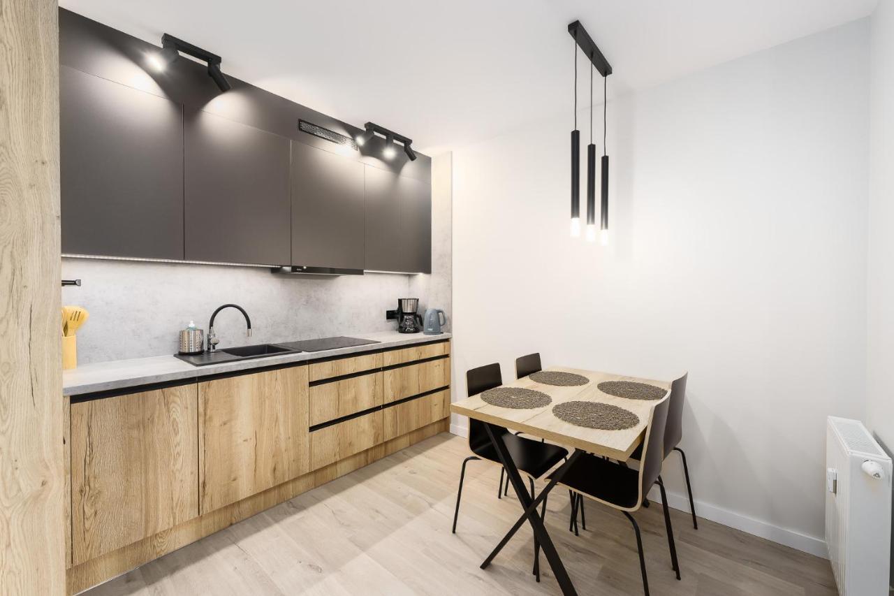 Apartament Brisadelmar Z Bezplatnym Parkingiem Kolobrzeg Dış mekan fotoğraf